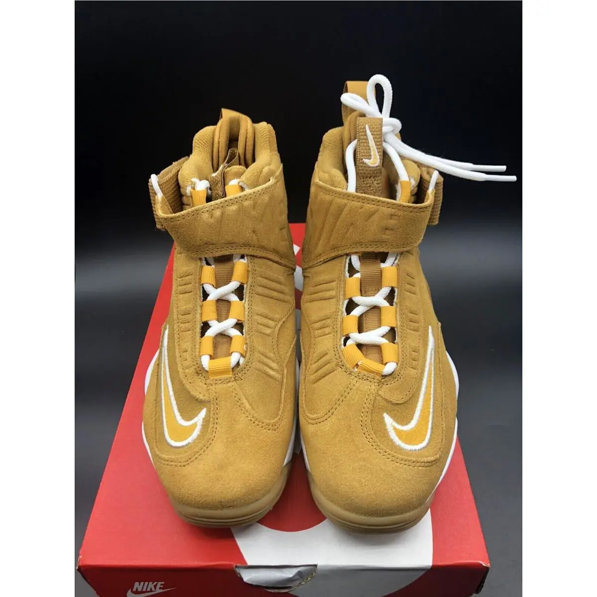 Nike shoes - Nike Air Griffey Max - Air Griffey Max - DO6685-700 - Brown 4
