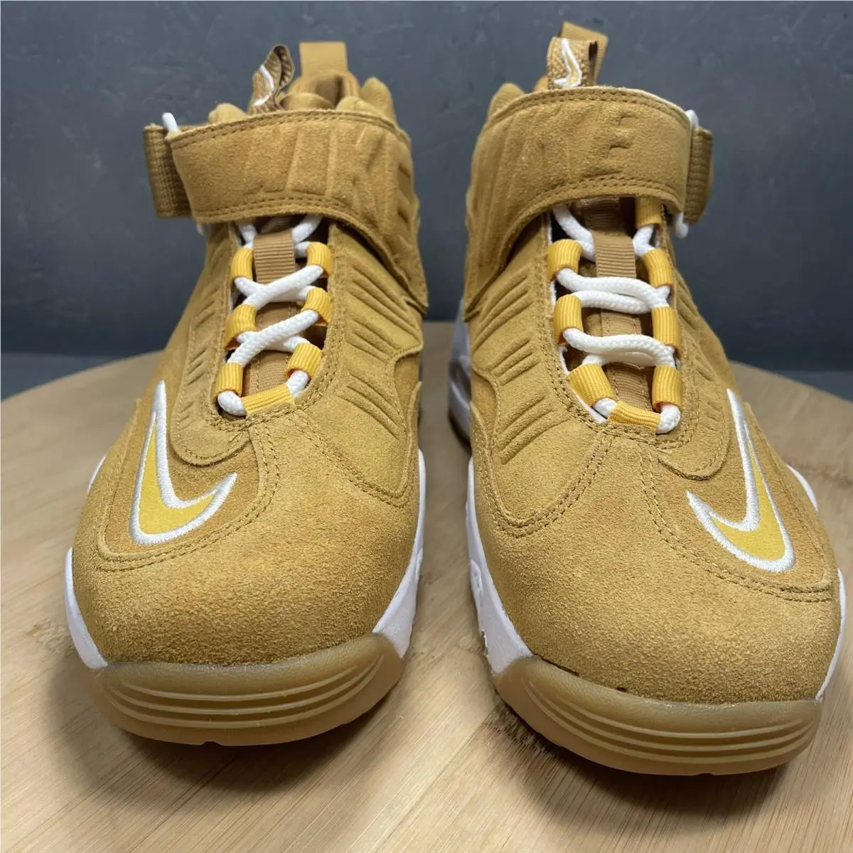 Nike shoes - Nike Air Griffey Max - Air Griffey Max - DO6685 700 - WHEAT /POLLEN WHITE (UPC: 0195244771424) 0