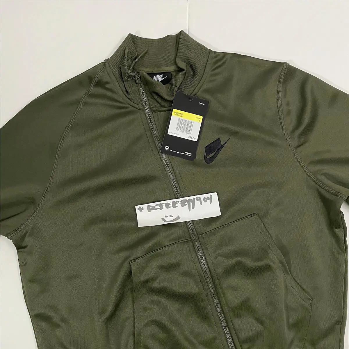 Nike clothing - CZ9364-325 - CZ9364-325 - Green (UPC: 194502852356) 1