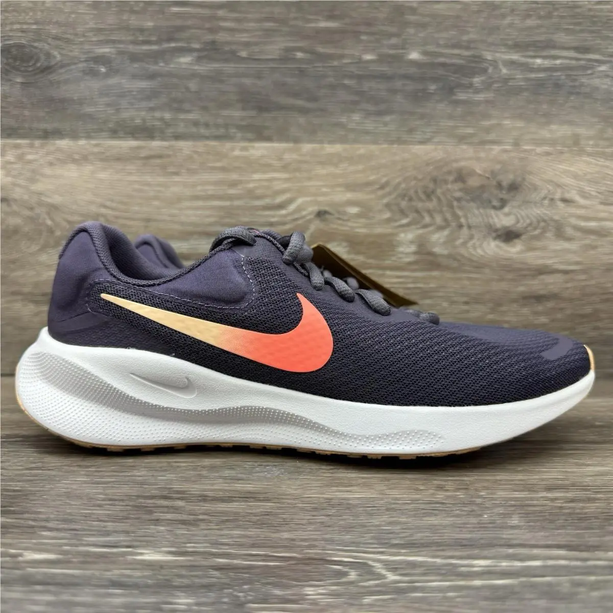Nike Revolution 7 Shoes Women Size 7.5 Purple Dark Raisin Lace up Sneakers Shoes