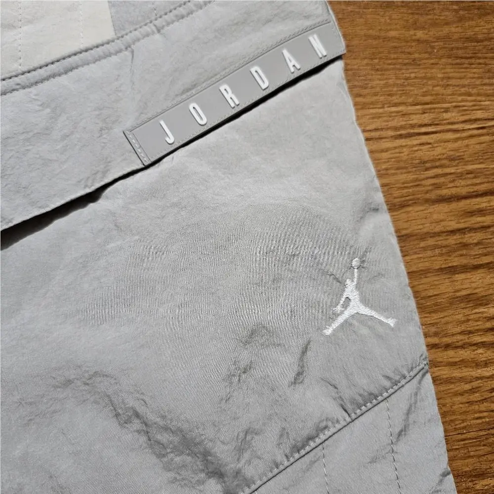 Nike clothing - Gray, Exterior: Multicolor 2