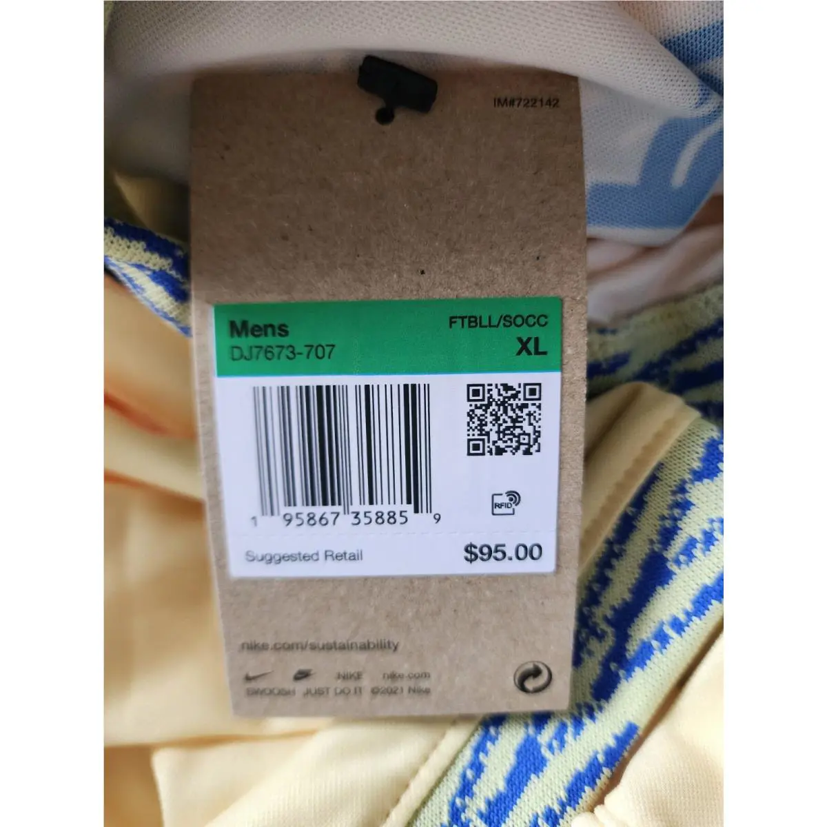 Nike clothing  - Yellow & Blue 6