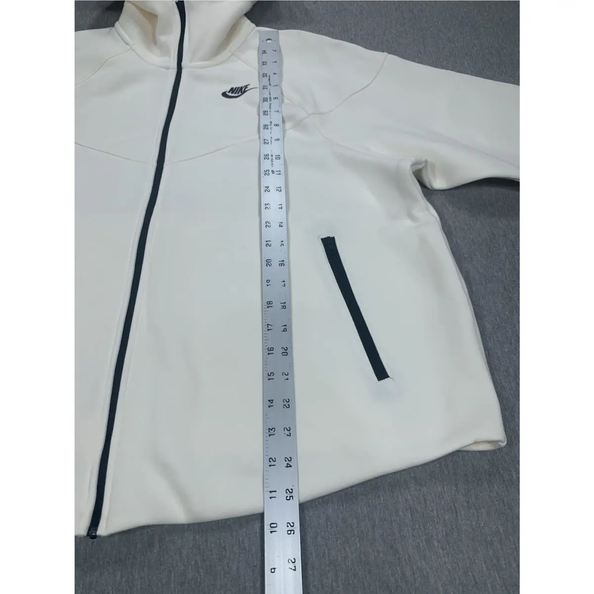 Nike clothing - FB8340110 - FB8340110 - Ivory 3