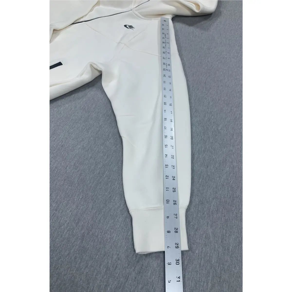 Nike clothing - FB8340110 - FB8340110 - Ivory 5