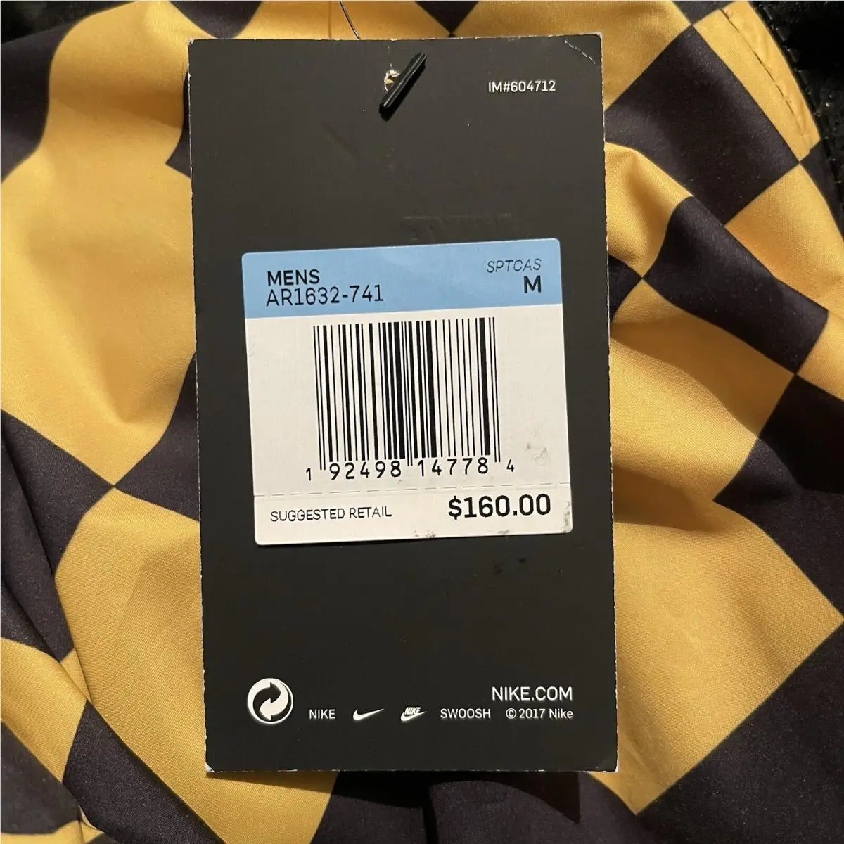 Nike clothing - Nike AR1632-741 - AR1632741 - Black/Yellow 2