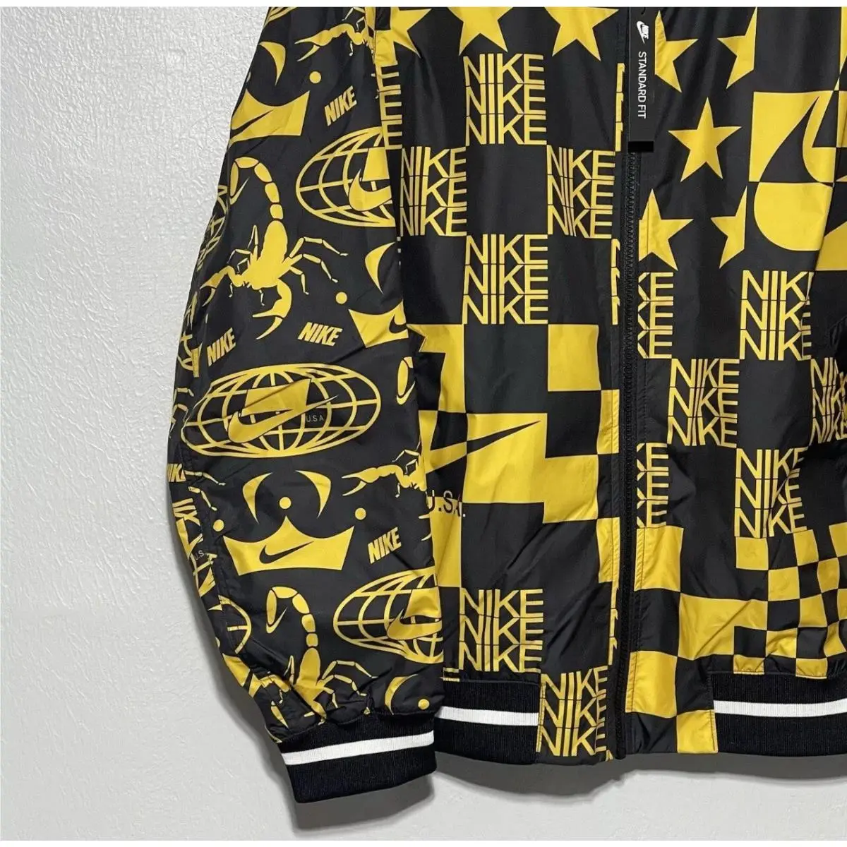 Nike clothing - Nike AR1632-741 - AR1632741 - Black/Yellow 7