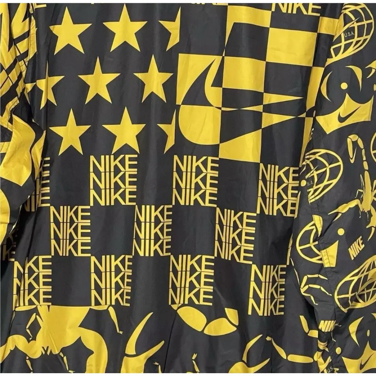 Nike clothing - Nike AR1632-741 - AR1632741 - Black/Yellow 2