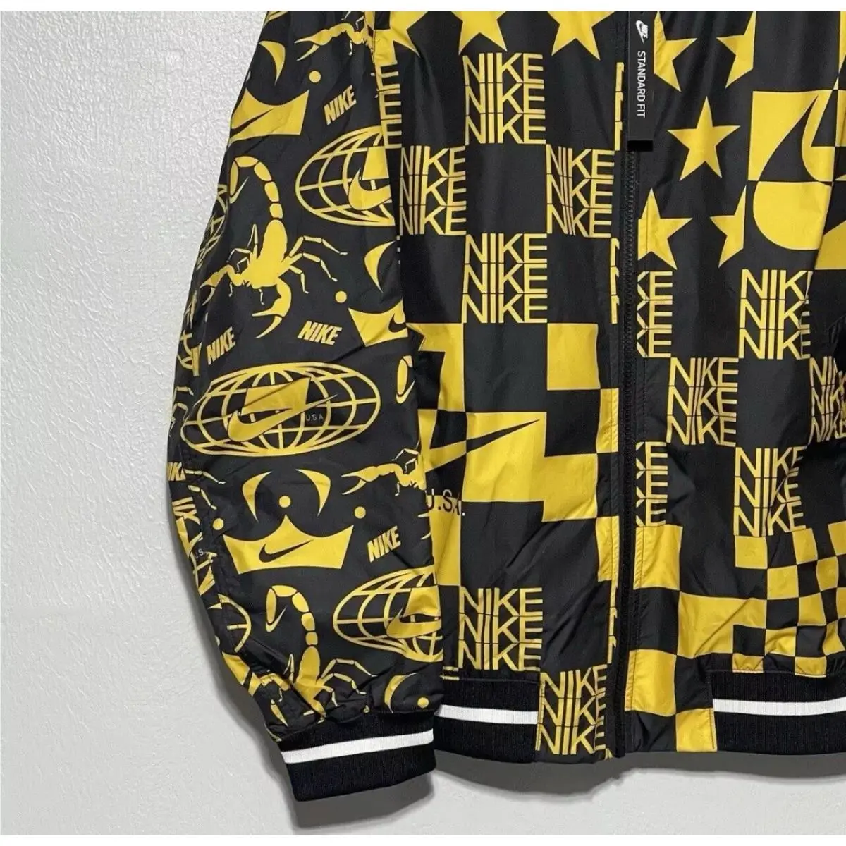 Nike clothing - Nike AR1632-741 - AR1632741 - Black/Yellow 5