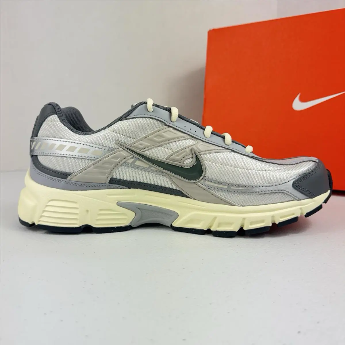 Nike shoes - Nike Initiator - Initiator - HQ1179-001 - Bone 2