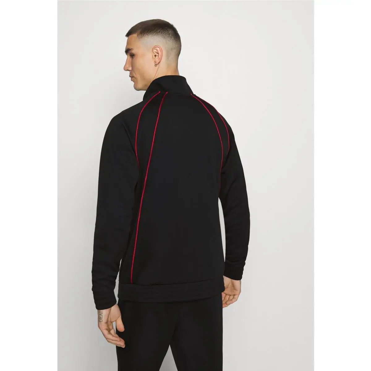 Nike clothing - Black (UPC: 194276652220) 7
