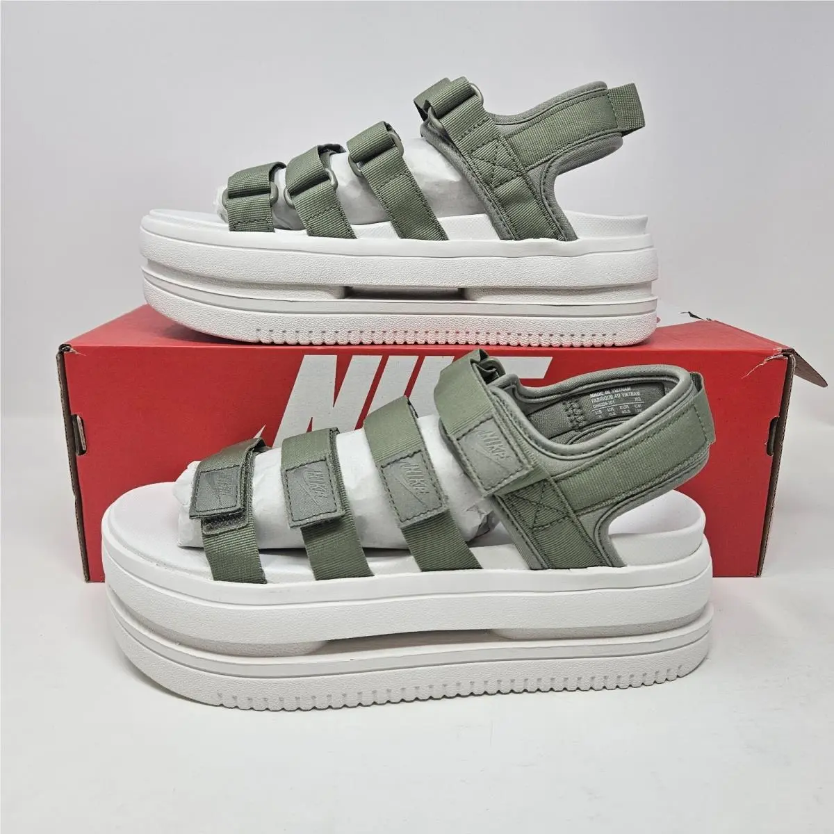 Nike Icon Classic Sandal `light Army Green` / DH0224-301 / Women`s Size 11