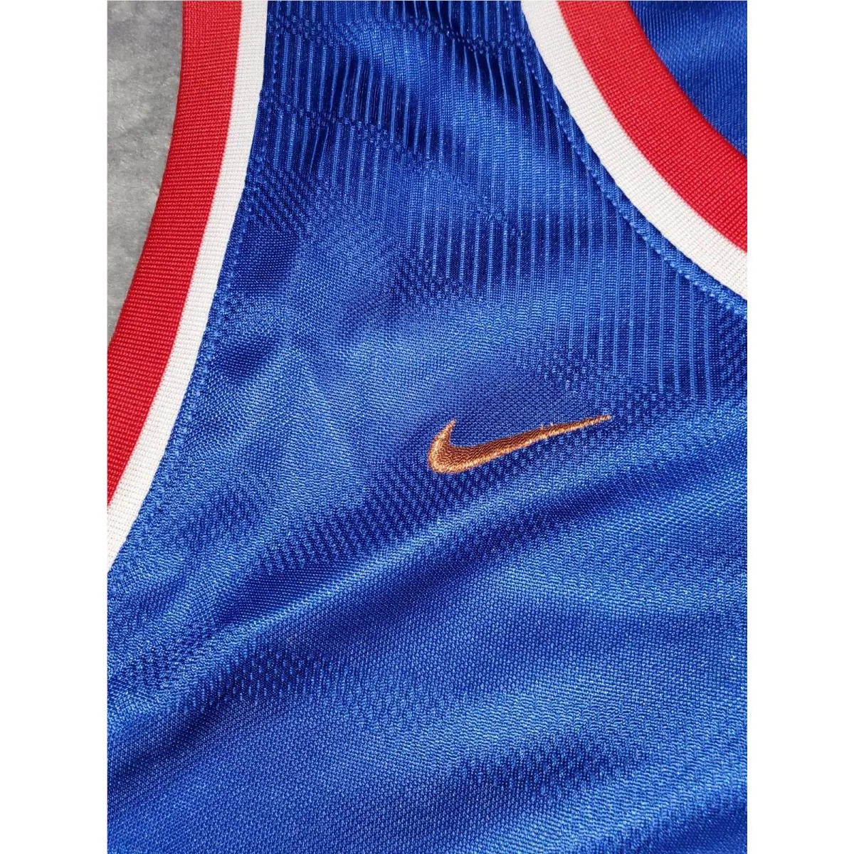Nike clothing - DRI-FIT - Blue (UPC: 195242160398) 2