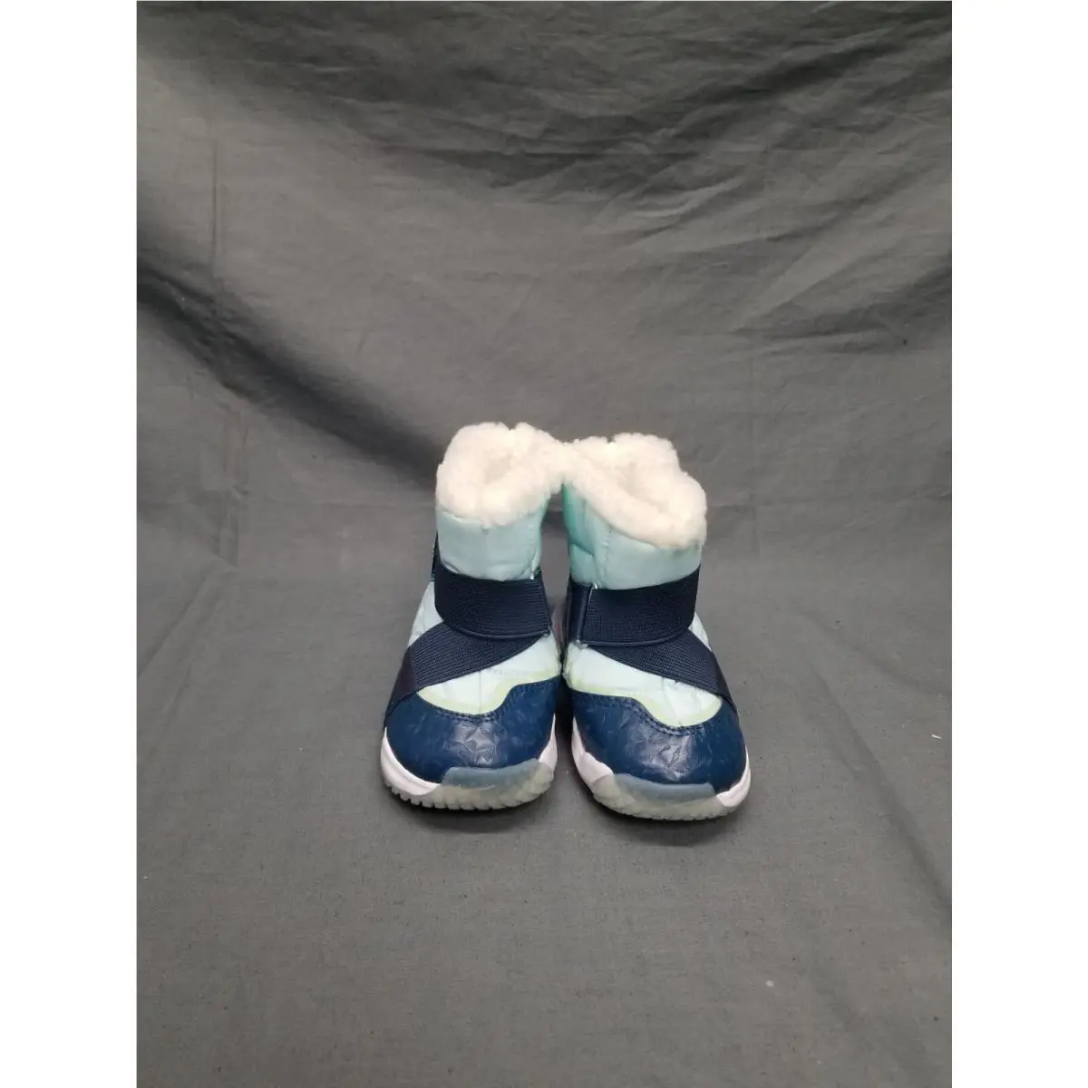 Nike shoes - Blue (UPC: 196152315373) 2