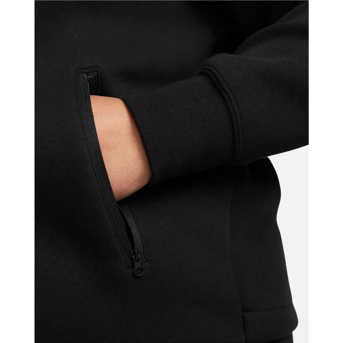 Nike clothing - Black (UPC: 196609025701) 1
