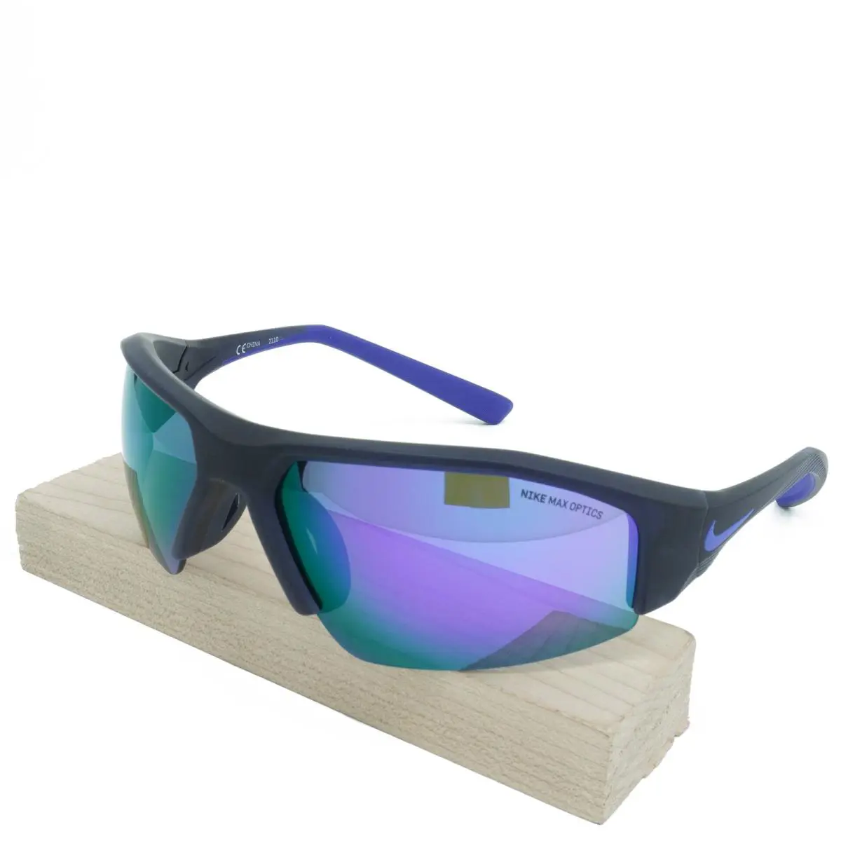 DV2151-451 Mens  Skylon Ace 22 M Sunglasses by Nike