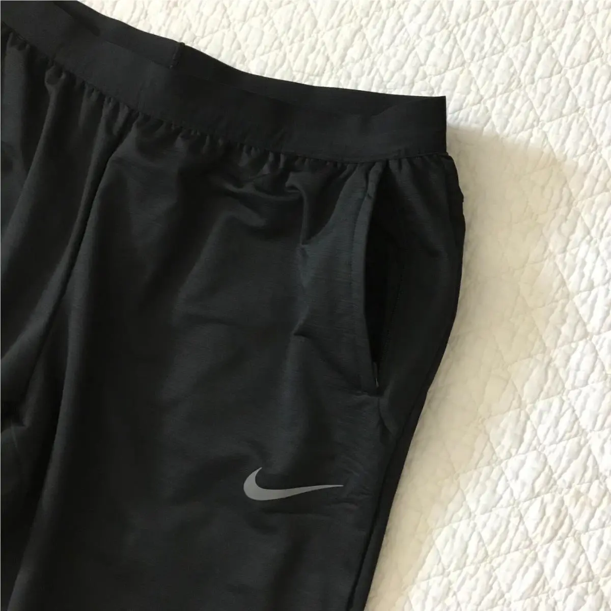 Nike clothing - AA0690-010 - AA0690-010 - Black (UPC: 191884206869) 2