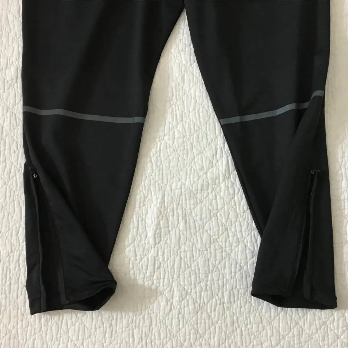 Nike clothing - AA0690-010 - AA0690-010 - Black (UPC: 191884206869) 4