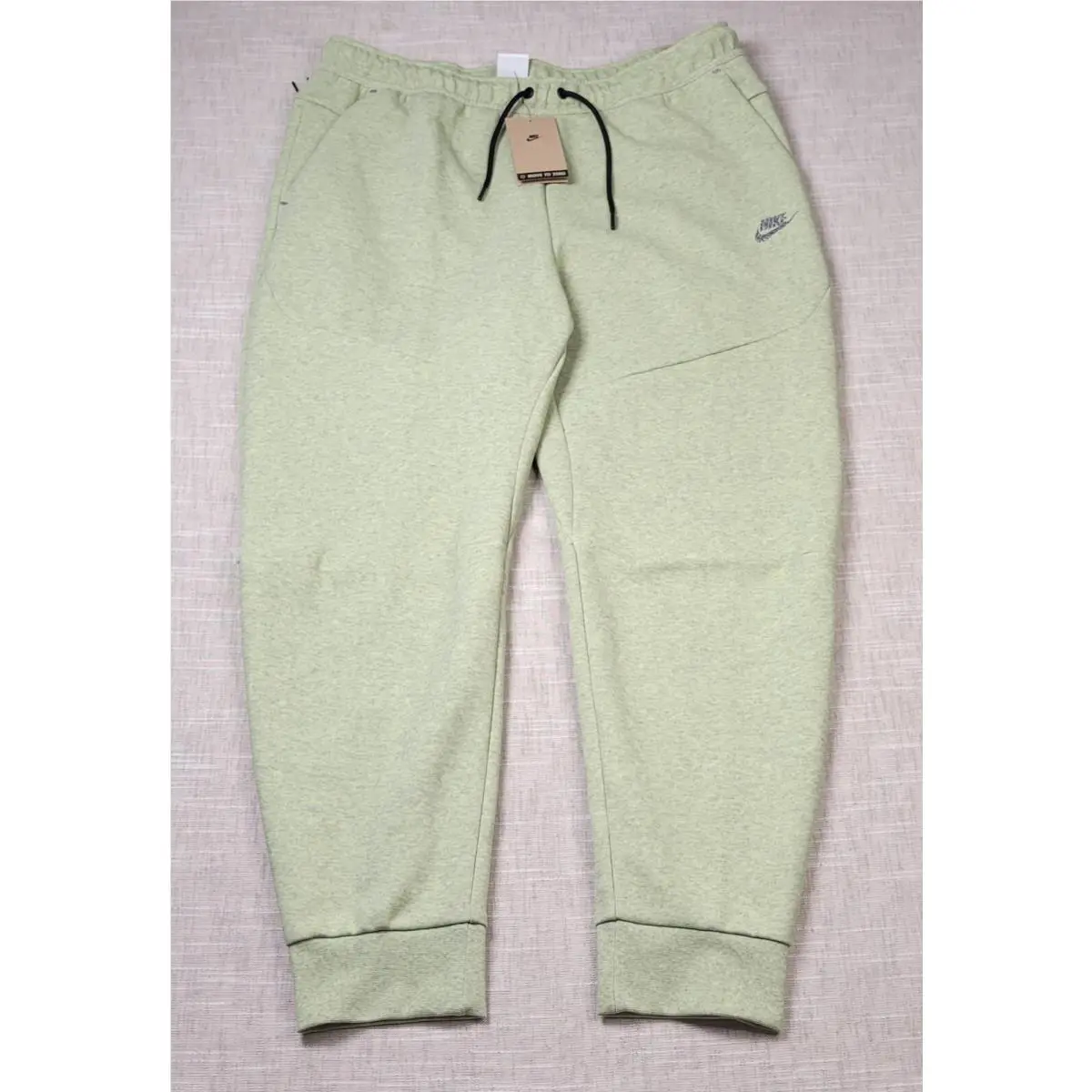 Nike clothing - Nike NSW Tech Fleece - NSW Tech Fleece - DD4706-303 - Green Black 0