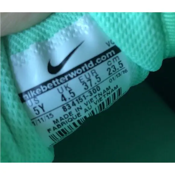 Nike shoes - Green 0