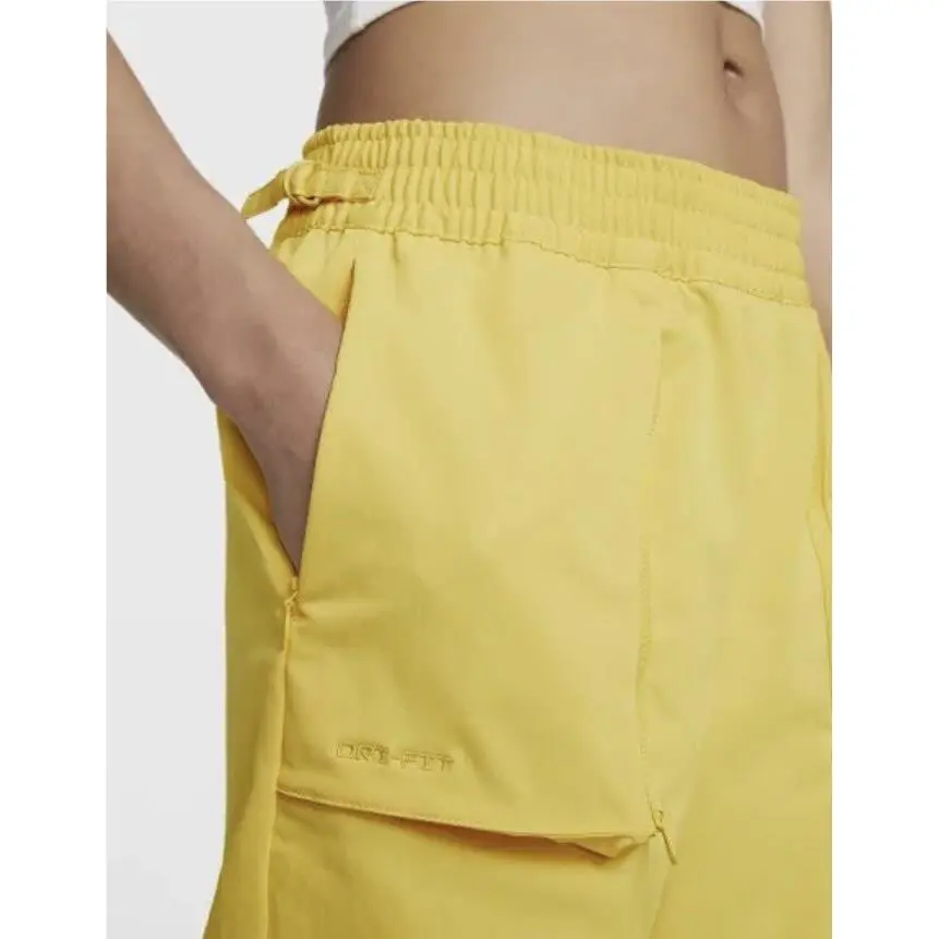 Nike clothing - DQ6659719 DA6659-719 DQ6659 - DQ6659719 DA6659-719 DQ6659 - Yellow (UPC: 0196149340203) 1
