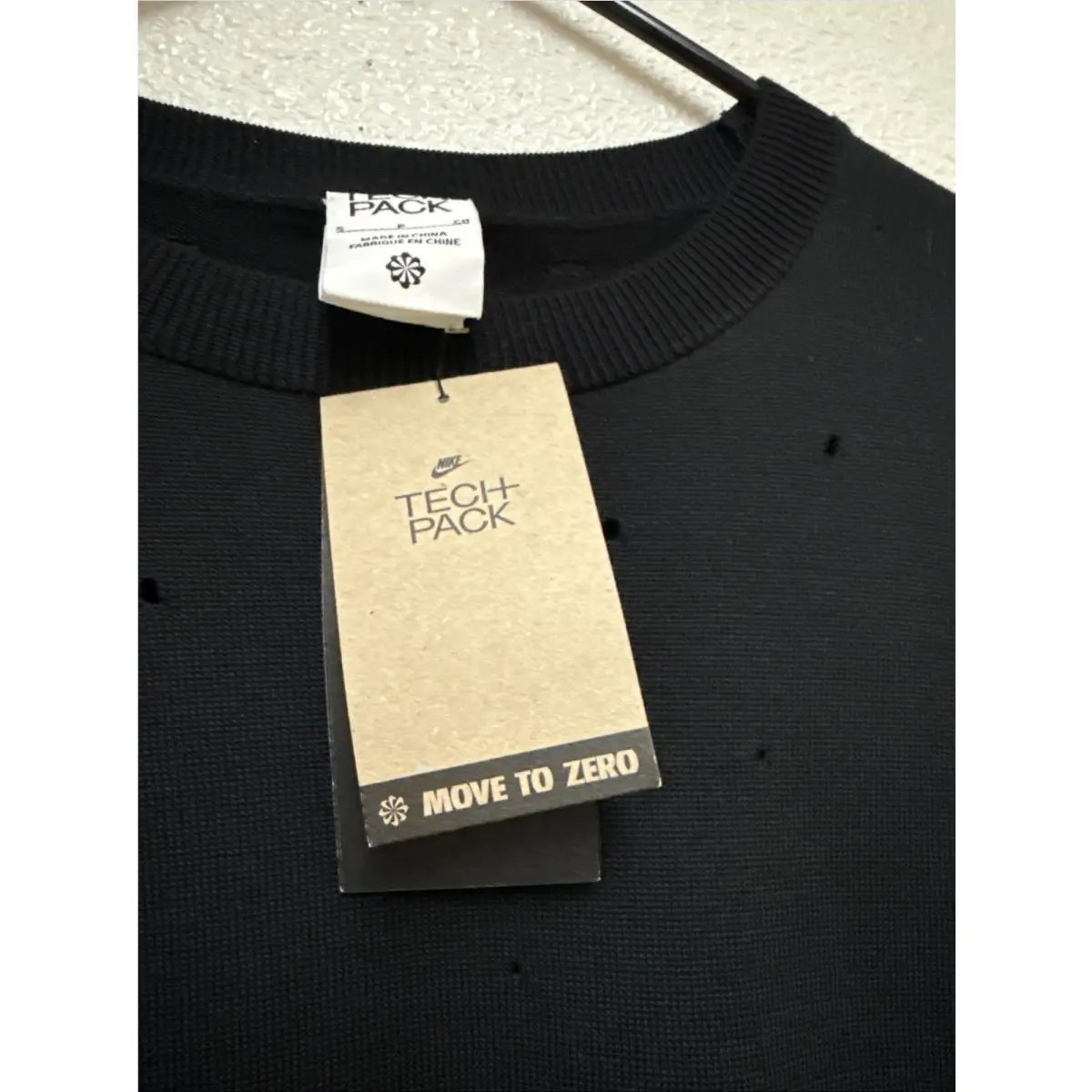 Nike clothing - Nike Tech Sweater - Tech Sweater - FN2612010 - Black 3