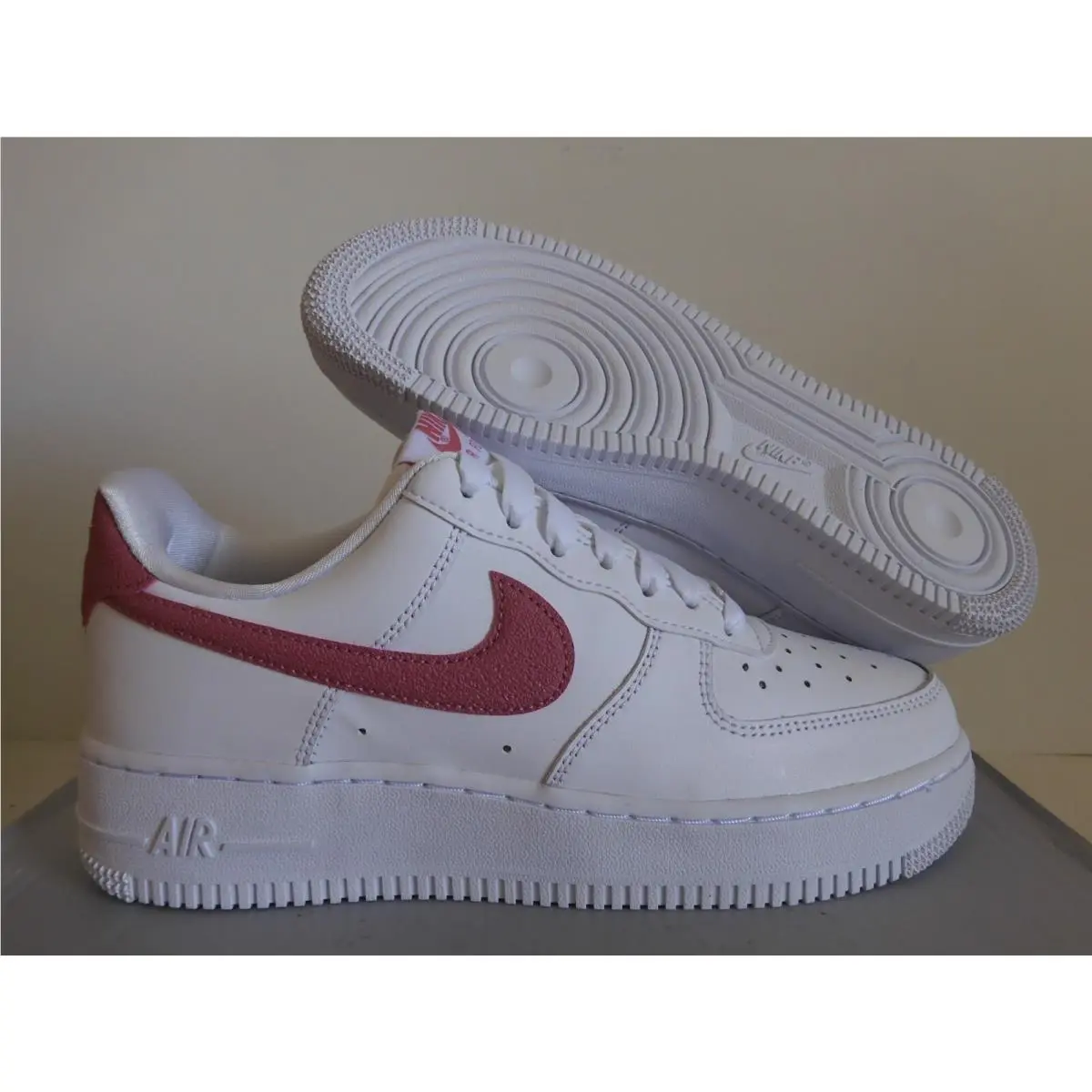 Wmns Nike Air Force 1 07 Essential Trnd White-desert Berry SZ 7.5 DQ7569-101