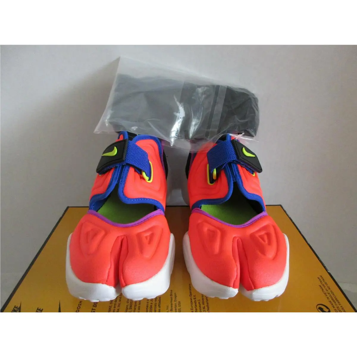 Nike shoes - Nike Aqua Rift - Aqua Rift - BQ4797-600 - Red (UPC: 193154388961) 1