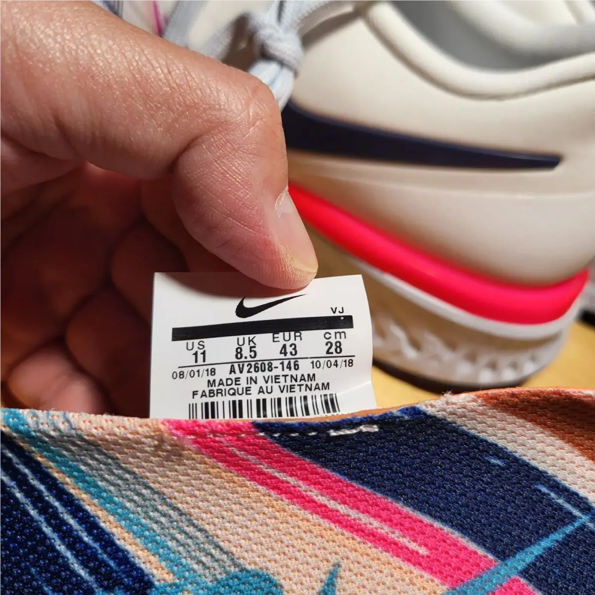 Nike shoes - Nike Odyssey React - Odyssey React - AV2608-146 - White, Manufacturer: White (UPC: 885176966066) 8