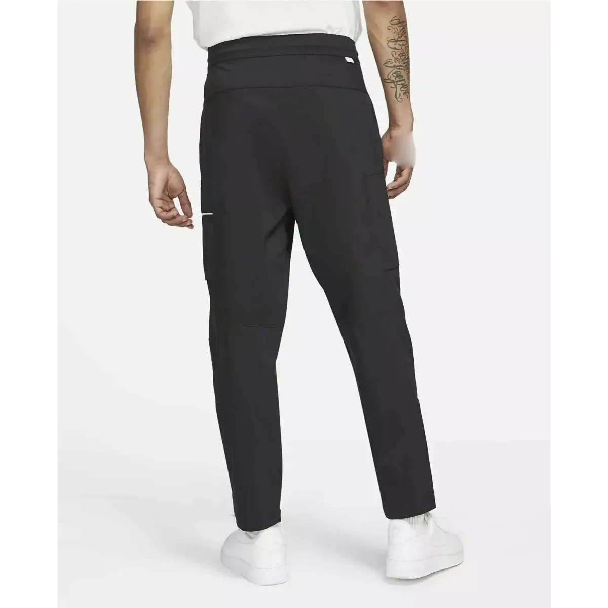 Nike clothing - DD7034 010 - Black (UPC: 0195239097355) 0