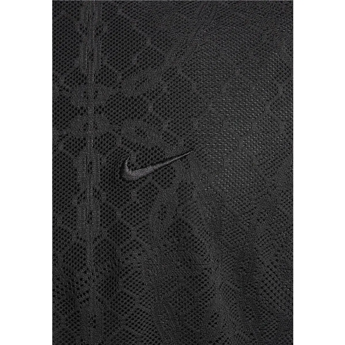 Nike clothing - Nike DNA Dri-FIT 1/4-Zip Top - FZ0232-010 - Black (UPC: 0197596530698) 3