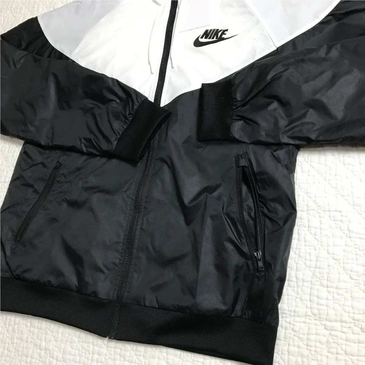 Nike clothing - Nike sportswear - sportswear - black/white (UPC: 193154576702) 2