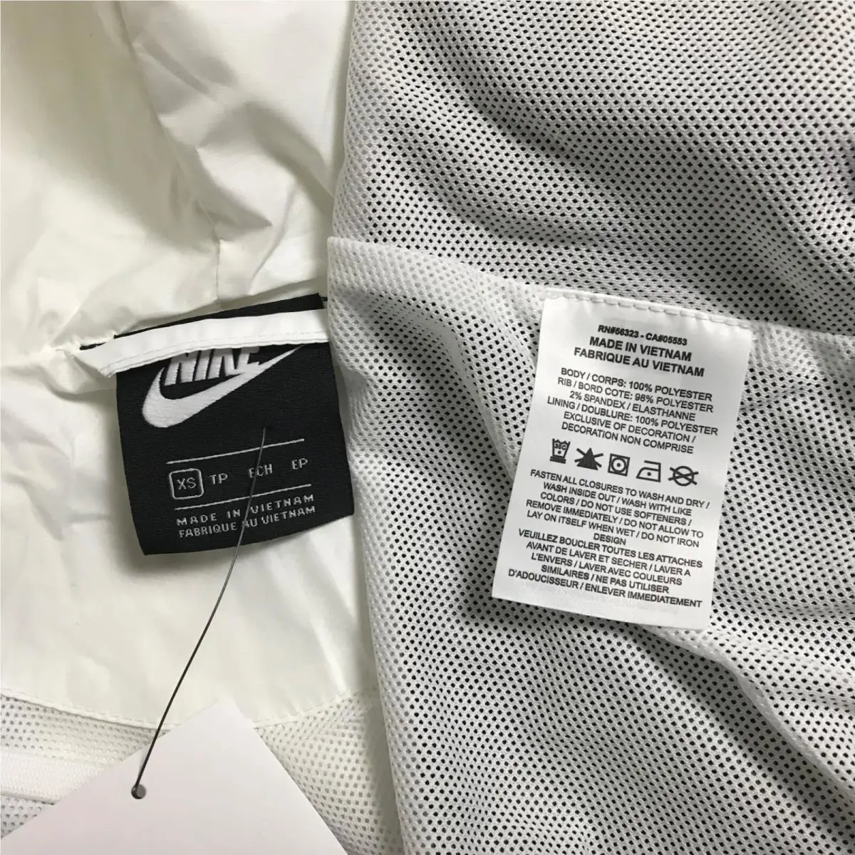 Nike clothing - Nike sportswear - sportswear - black/white (UPC: 193154576702) 6