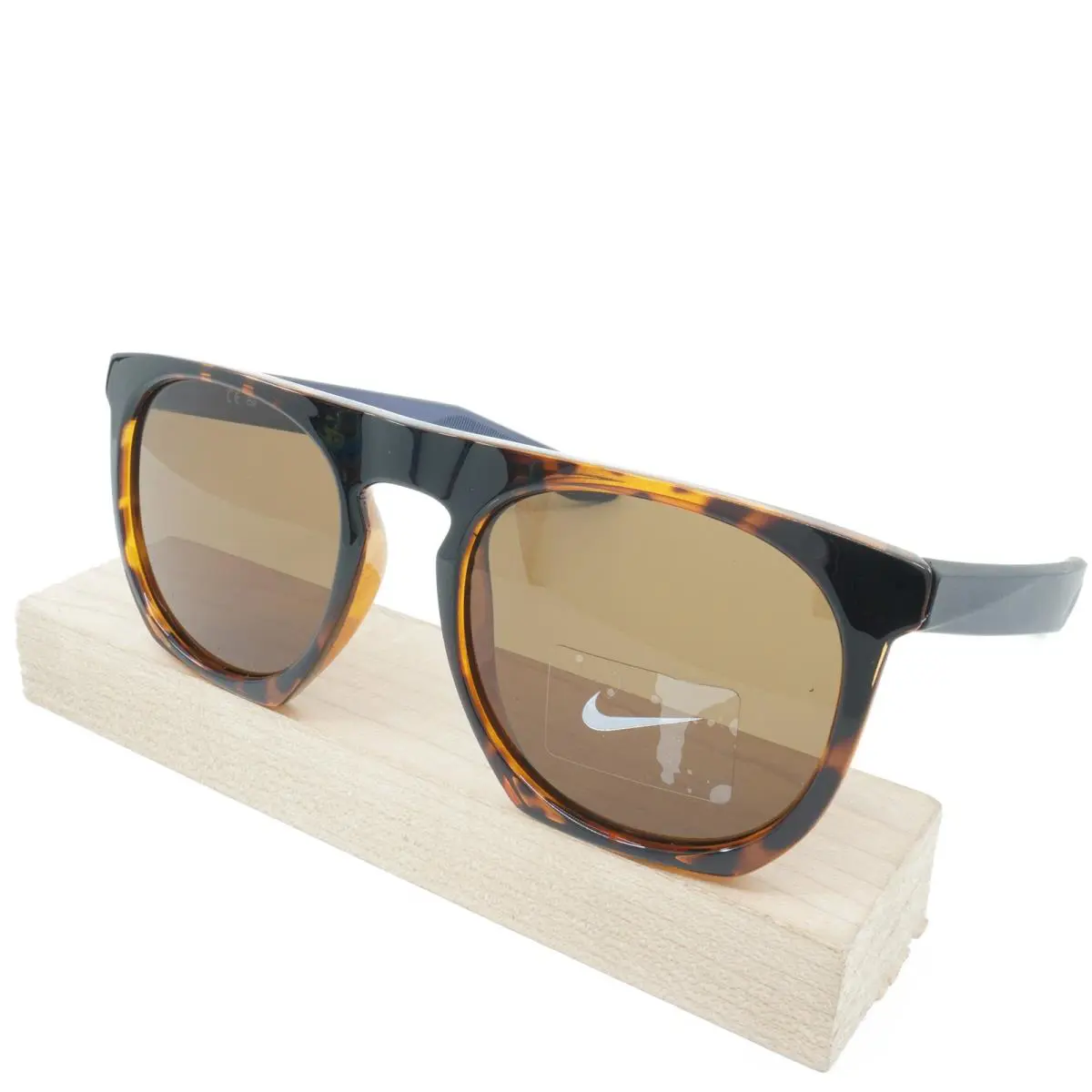 DV2258-220 Mens Nike Flatspot Xxii Sunglasses - Frame: Tortoise