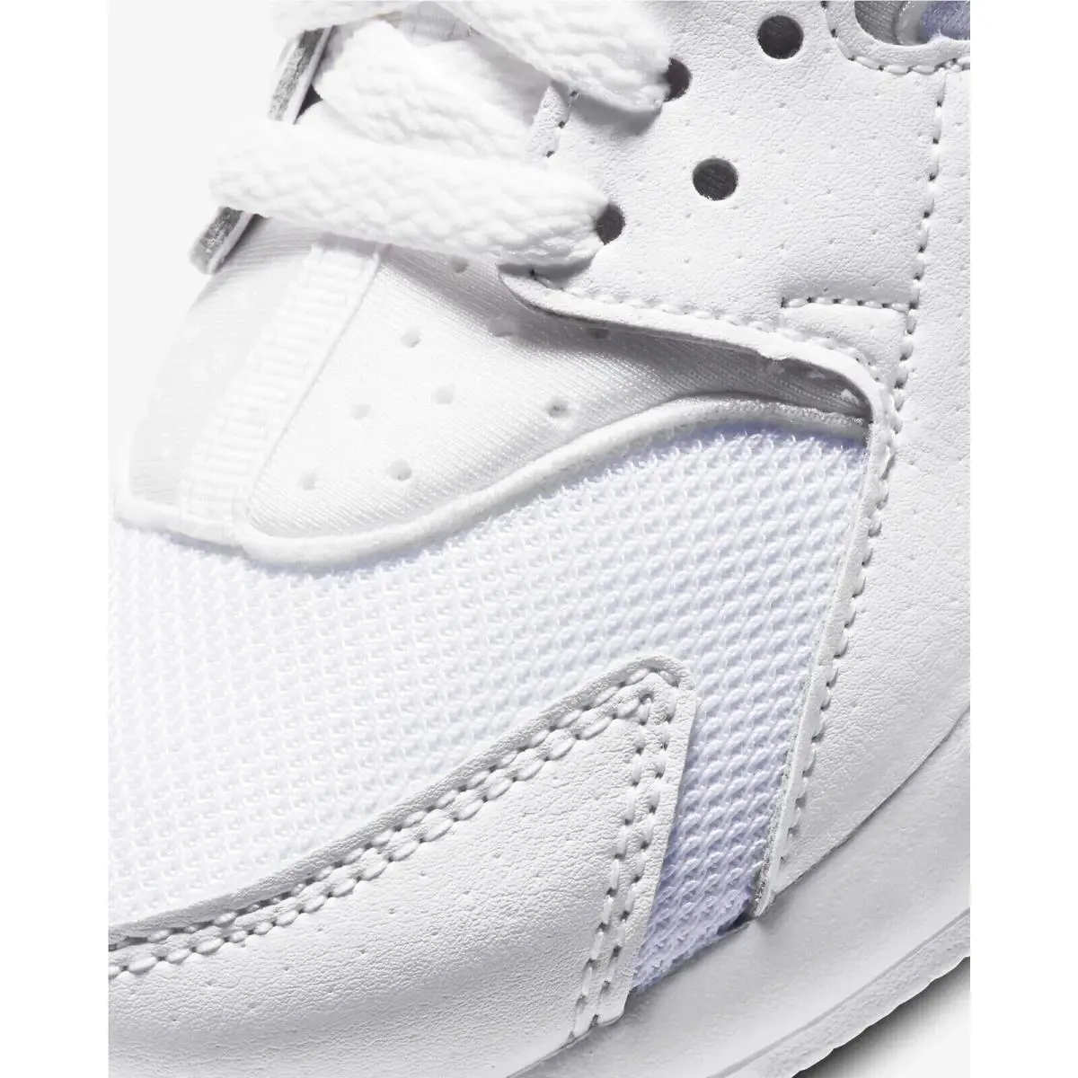 Nike shoes - Nike Air Huarache Run - Air Huarache Run - White 4