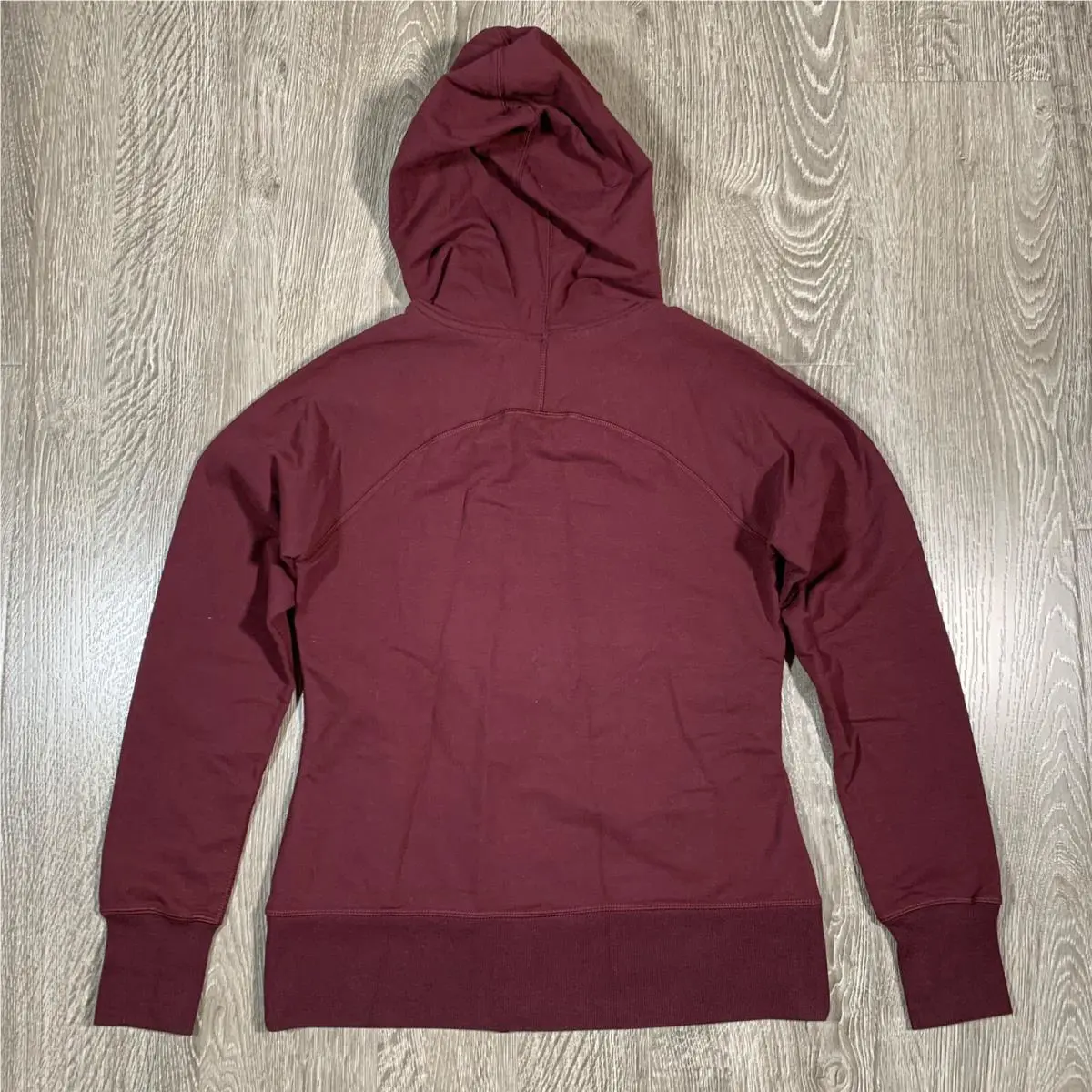 Nike clothing - Red 4