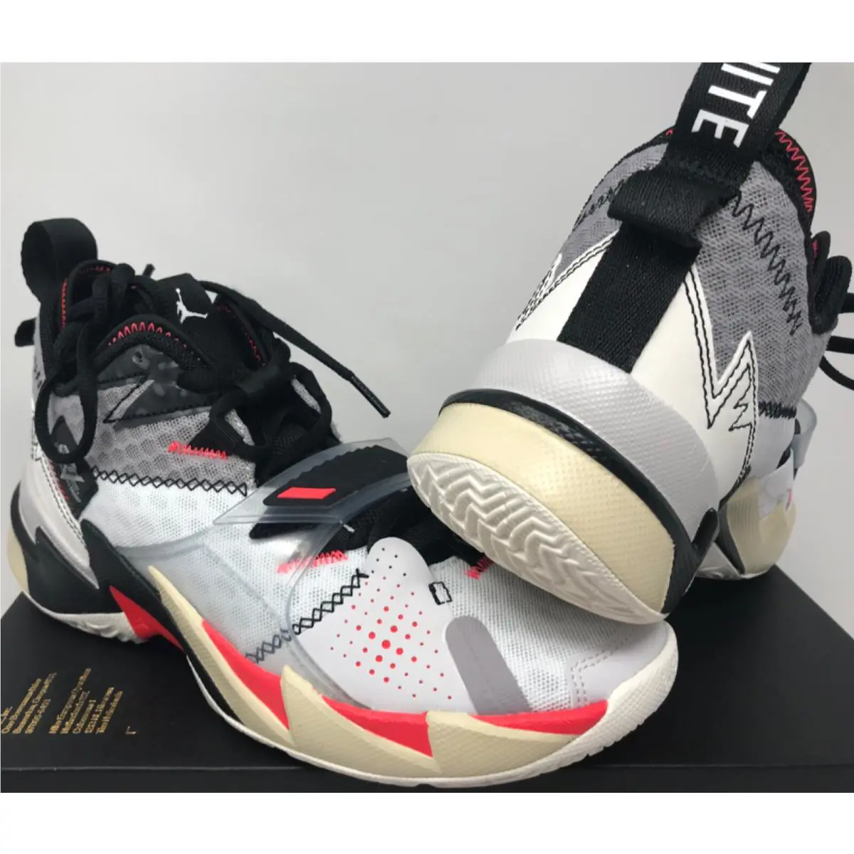 Nike shoes - Jordan 3 - White (UPC: 193657178762) 0
