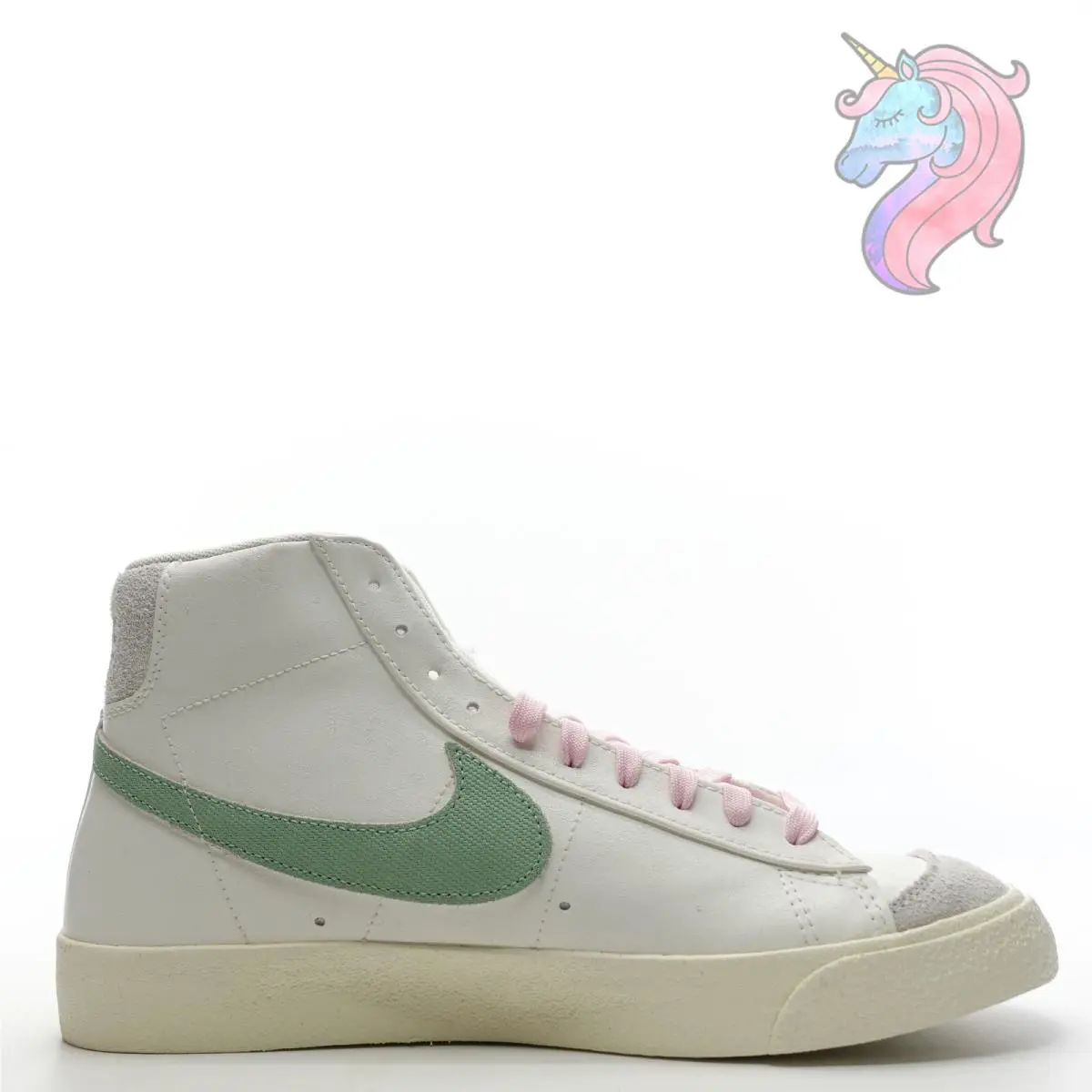 Nike shoes - Nike Blazer Mid `77 Premium - 604133-050 - White 1