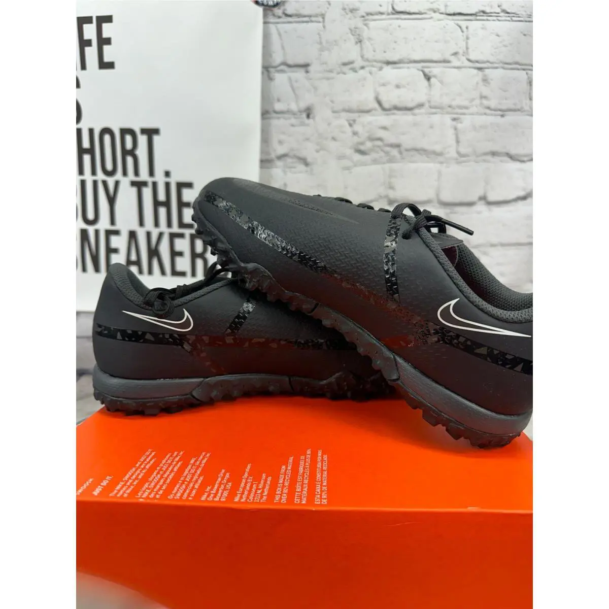 Nike shoes - Black 4