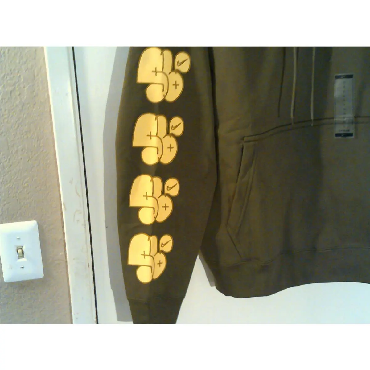Nike clothing - Olive 1