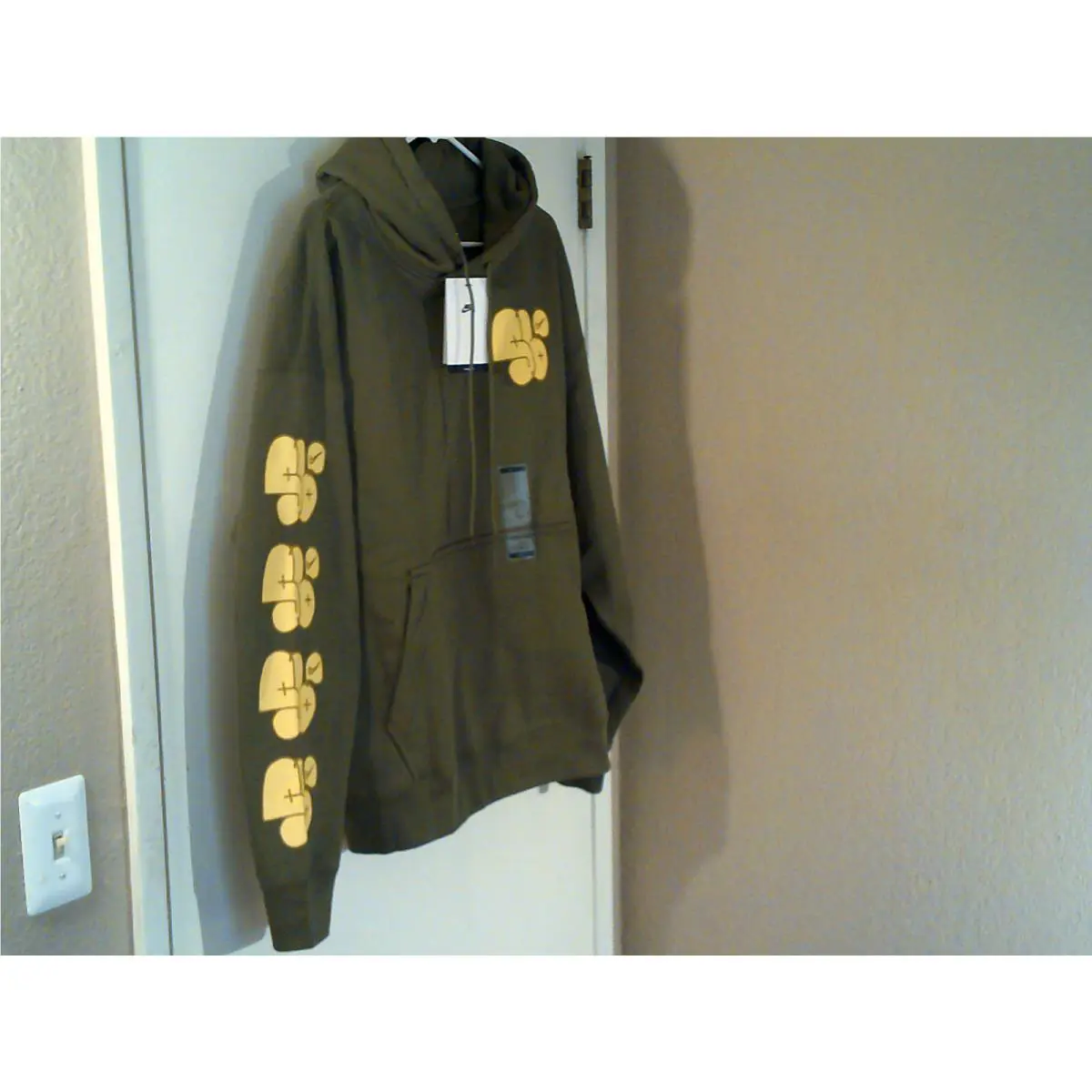 Nike clothing - Olive 4