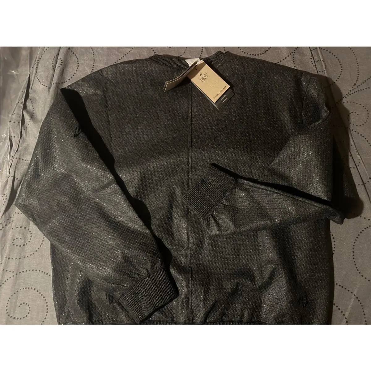 Nike clothing - CARBON BLACK 2