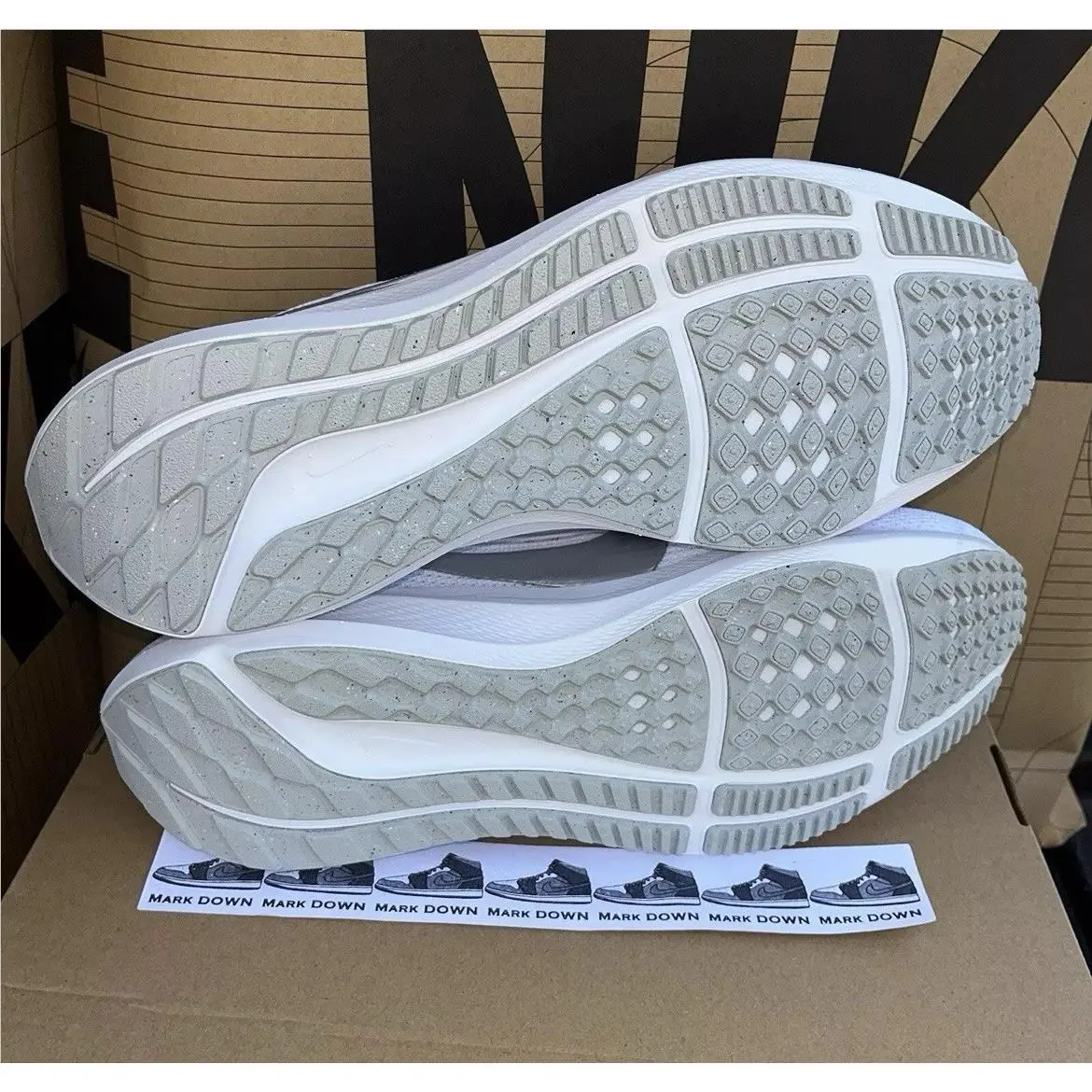 Nike shoes - Nike Pegasus 40 - Pegasus - DV3854-101 - White 4