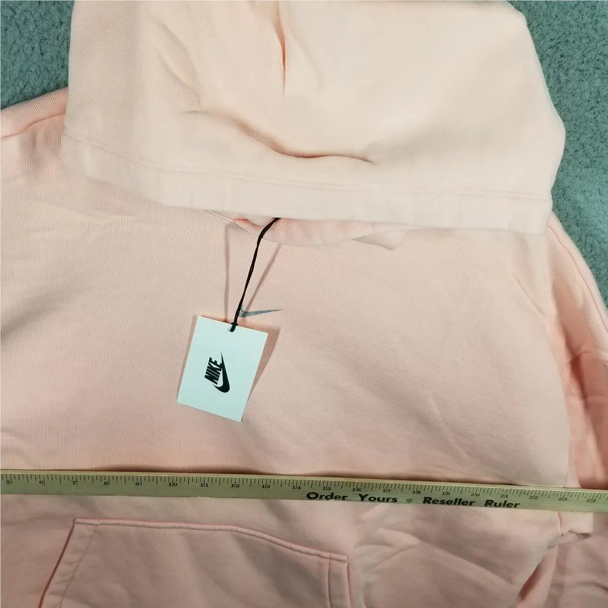 Nike clothing - Bleached Coral 4
