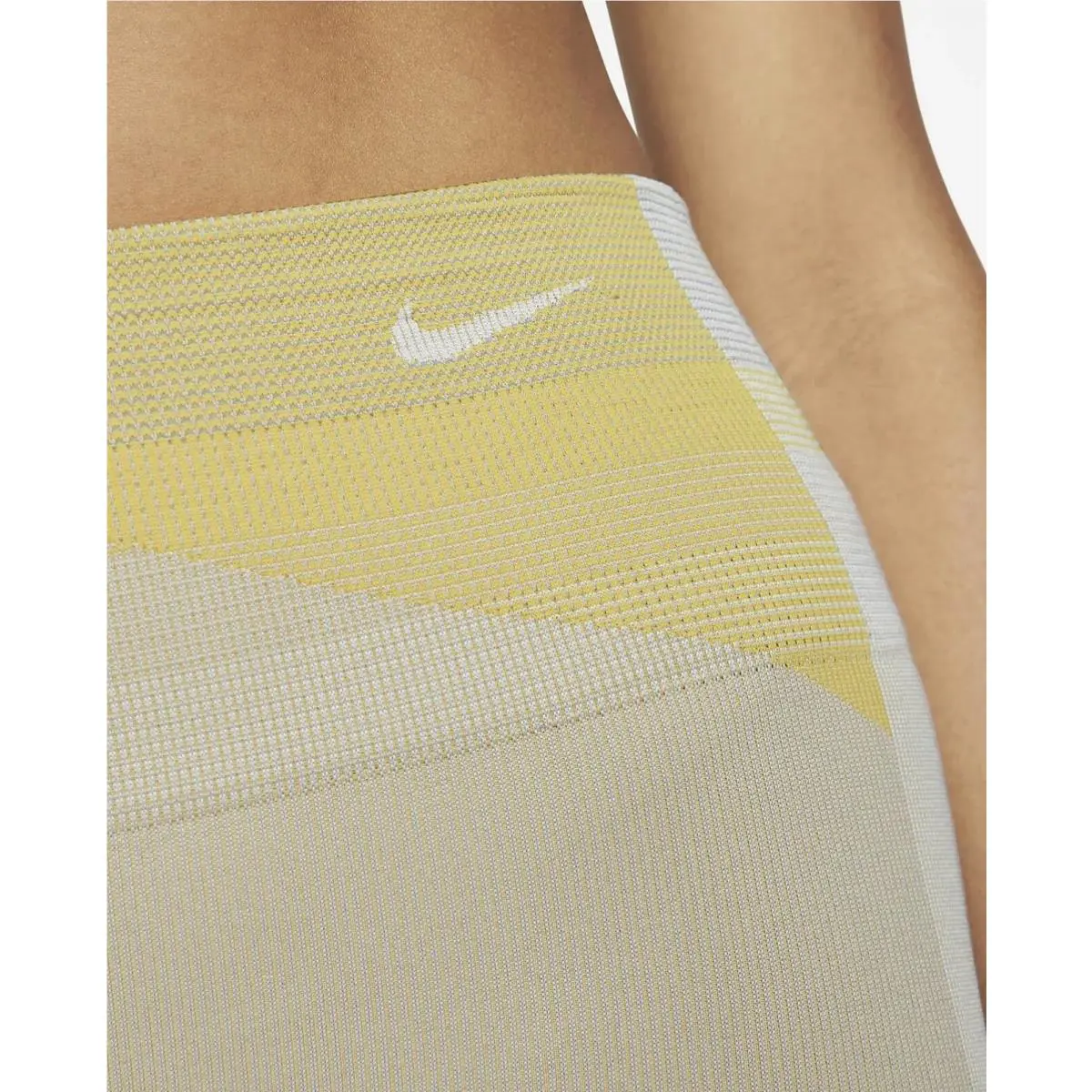 Nike clothing - Multicolor (UPC: 193659102826) 4