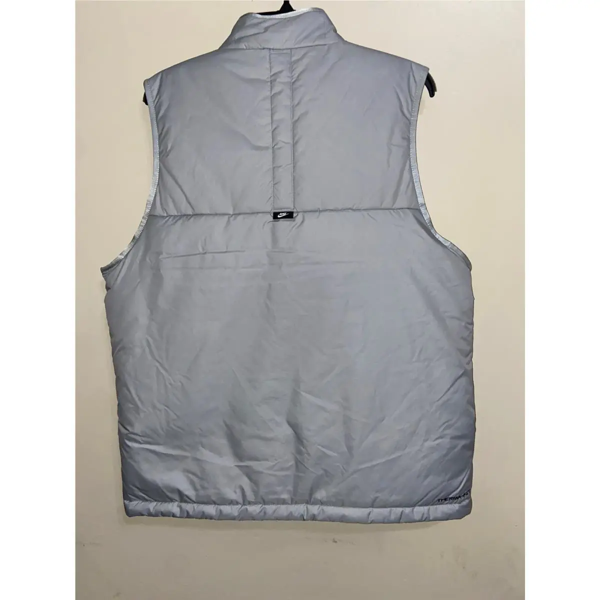 Nike clothing - Sportswear Therma-FIT - Sportswear - Gray (UPC: 0195239078040) 3
