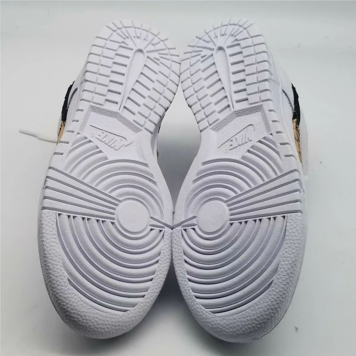 Nike shoes - Nike Dunk Low SE - Dunk Low - DD7099-100 - White (UPC: 195243642831) 3