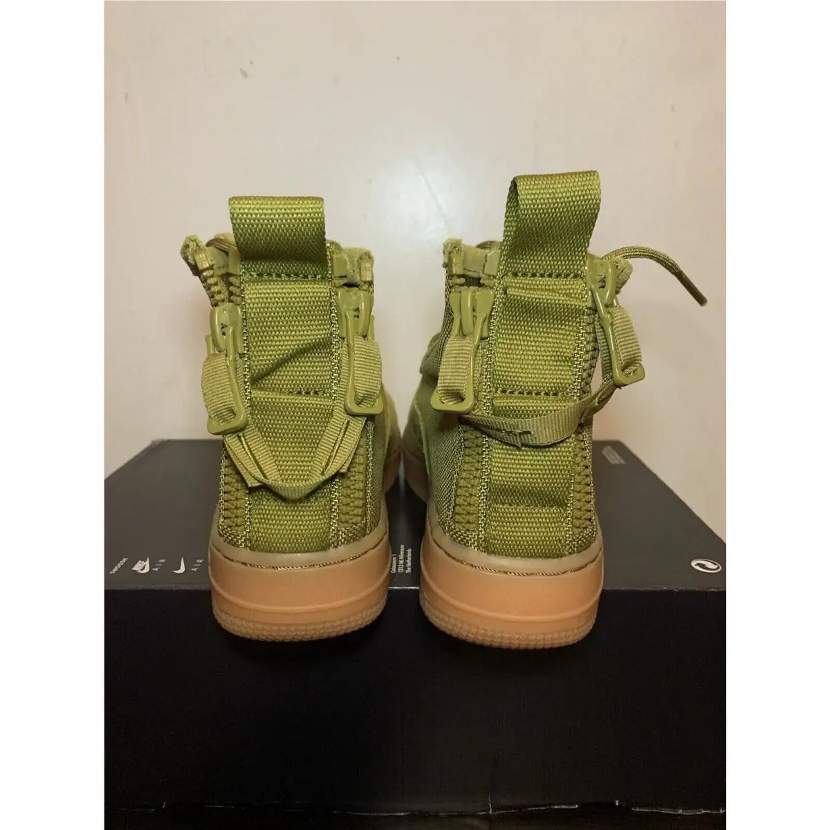 Nike shoes - Nike SF Air Force 1 Mid - AJ0424-300 - Green (UPC: 887228329041) 11