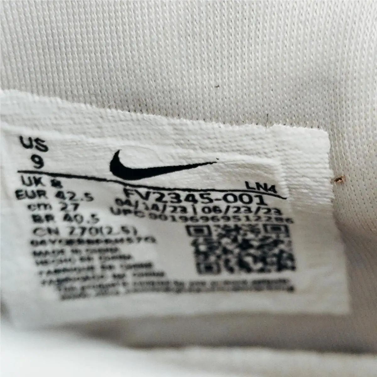 Nike shoes - Nike LeBron - LeBron - FV2345-001 - Light Bone/Coconut Milk/Dark Russet 10