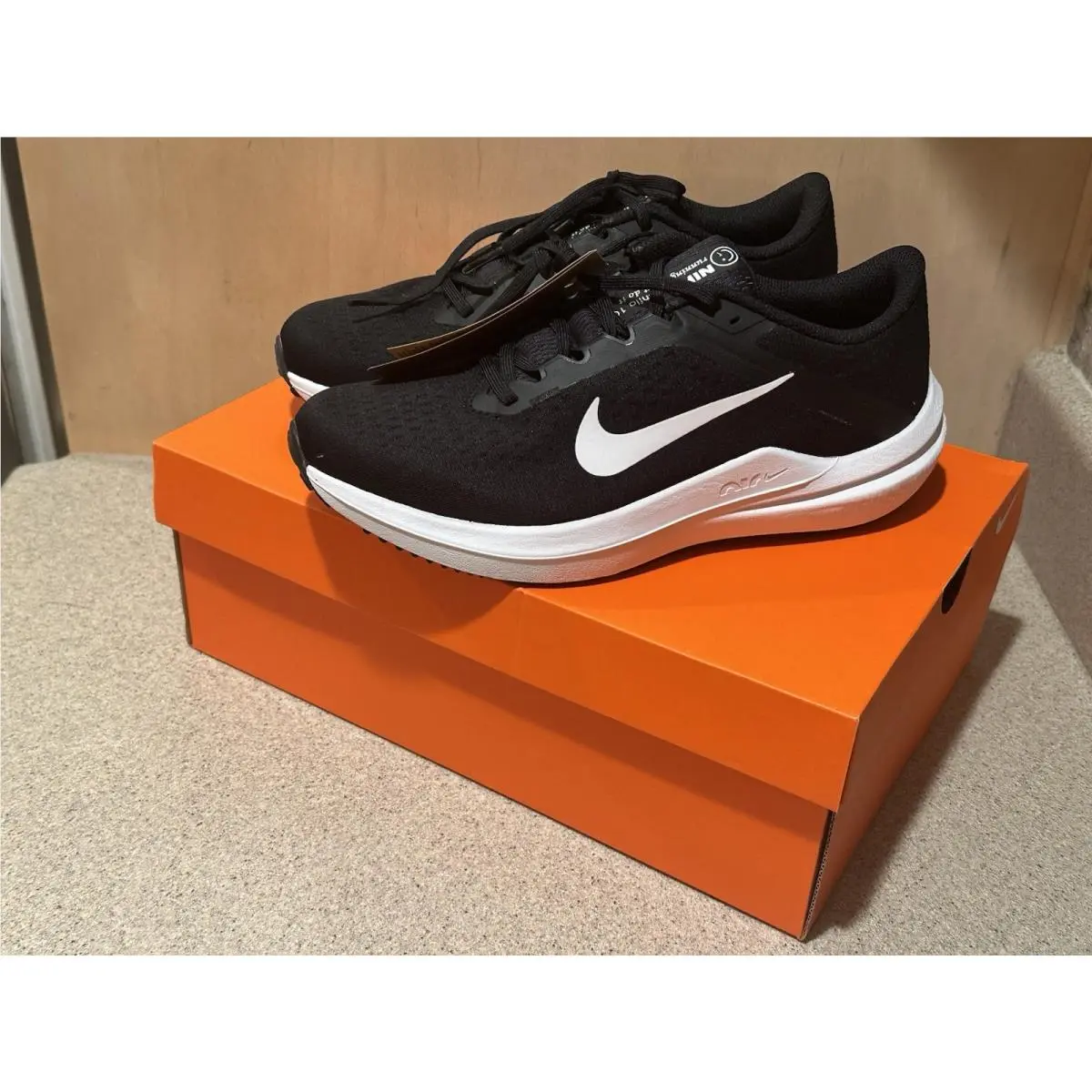 Nike DV4023-003 Women`s Air Winflo Black White Road Running Shoes Sneakers 9.5