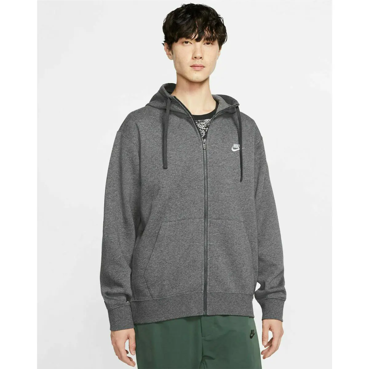 Nike clothing - Gray (UPC: 193147702705) 1